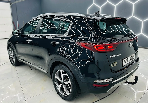 KIA Sportage 2021 — imagine 3