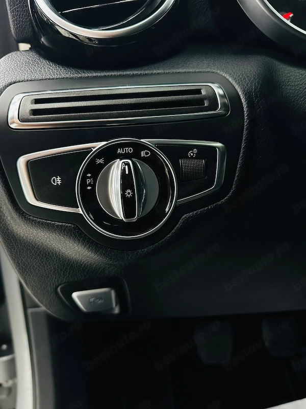 MERCEDES-BENZ C-Class 2015 — imagine 12