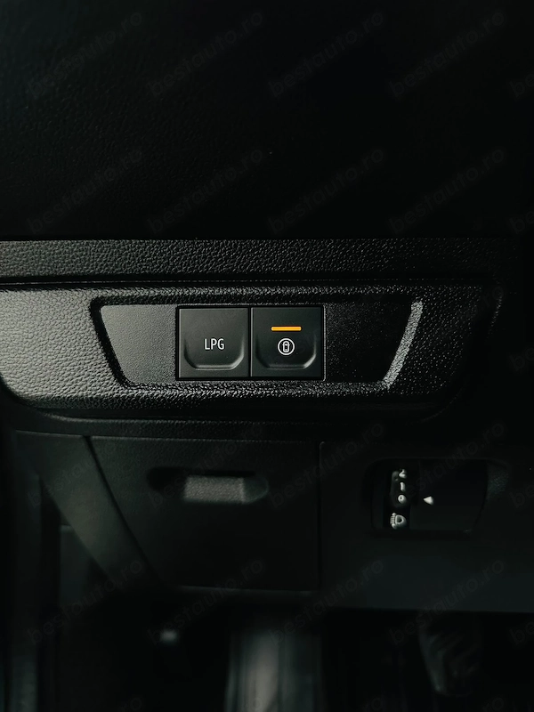 DACIA Logan 2025 — imagine 13