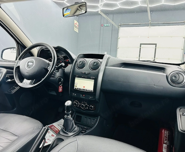 DACIA Duster 2015 — imagine 20