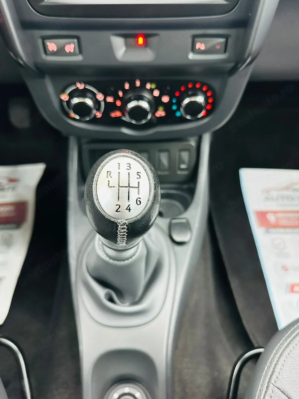 DACIA Duster 2015 — imagine 18