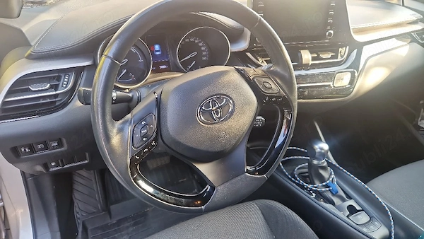 TOYOTA C-HR 2020 — imagine 4