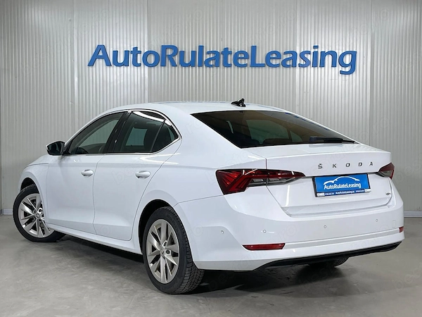 SKODA Octavia 2022 — imagine 4