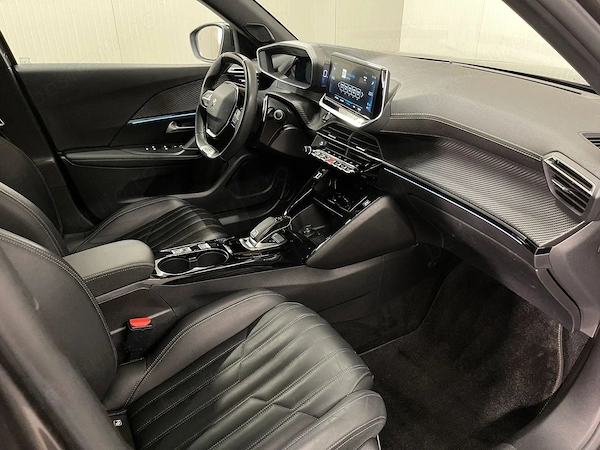 PEUGEOT 2008 2021 — imagine 12