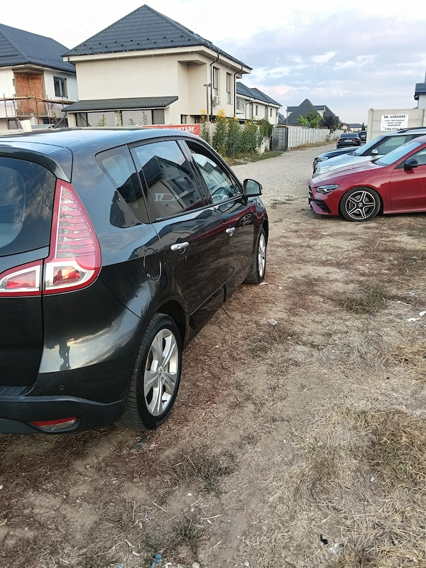 RENAULT Scenic 2010 — imagine 4
