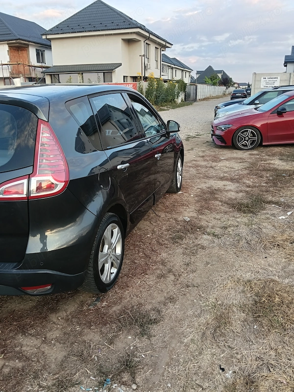 RENAULT Scenic 2010 — imagine 5