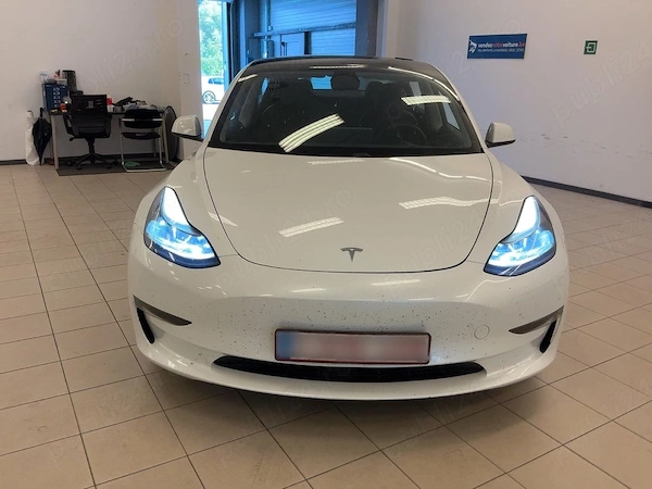 TESLA Model 3 2021 — imagine 5