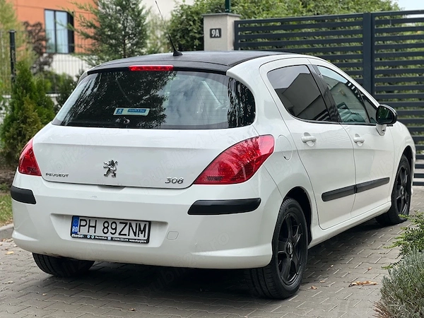 PEUGEOT 308 2012 — imagine 3