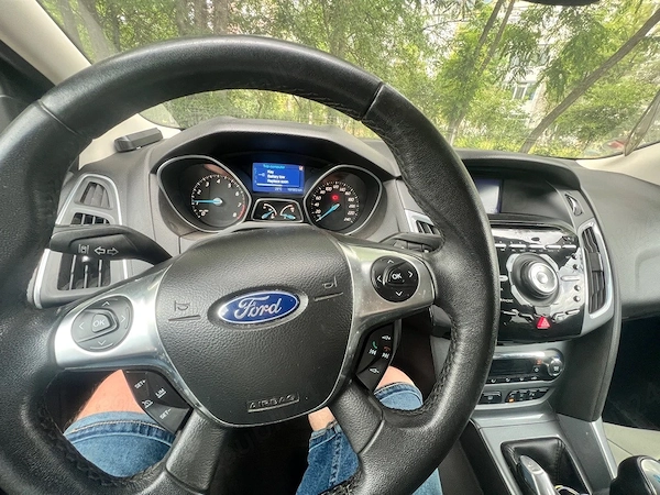 FORD Focus 2011 — imagine 3