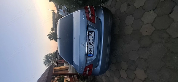 MERCEDES-BENZ E-Class 2011 — imagine 5