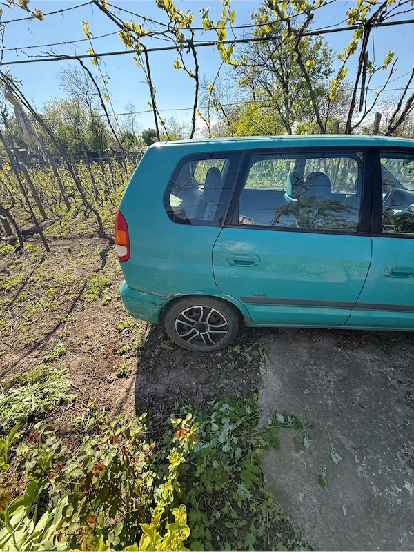 MITSUBISHI Space Star 1999 — imagine 4