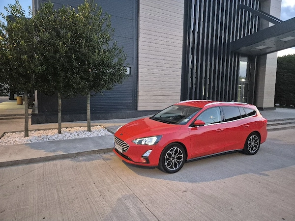 FORD Focus 2022 — imagine 2