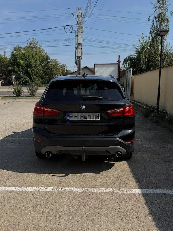 BMW iX1 2016 — imagine 2