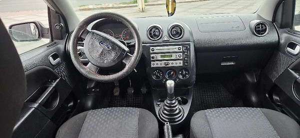 FORD Fiesta 2006 — imagine 5