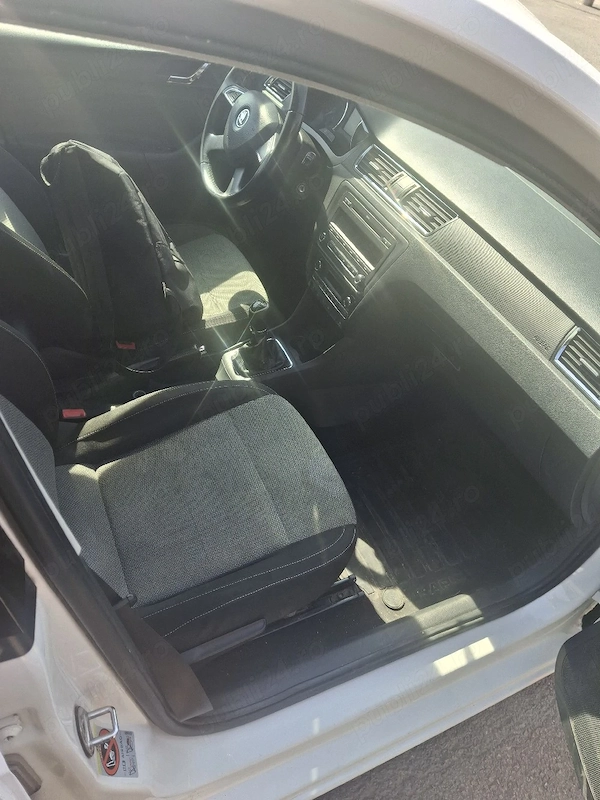 SKODA Rapid 2013 — imagine 5