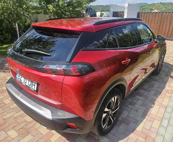 PEUGEOT 2008 2020 — imagine 4