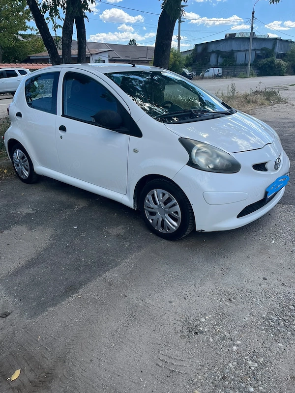 TOYOTA Aygo 2009 — imagine 3