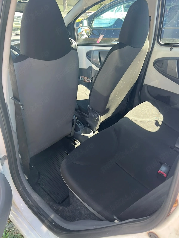 TOYOTA Aygo 2009 — imagine 8