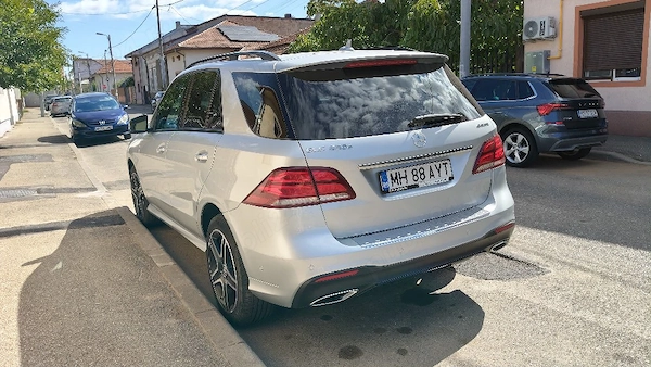 MERCEDES-BENZ E-Class 2018 — imagine 2