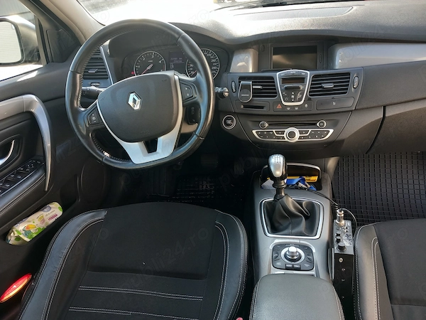 RENAULT Laguna 2012 — imagine 5