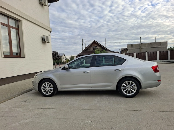 SKODA Octavia 2015 — imagine 5
