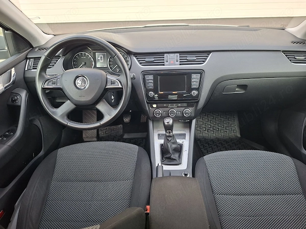 SKODA Octavia 2015 — imagine 9