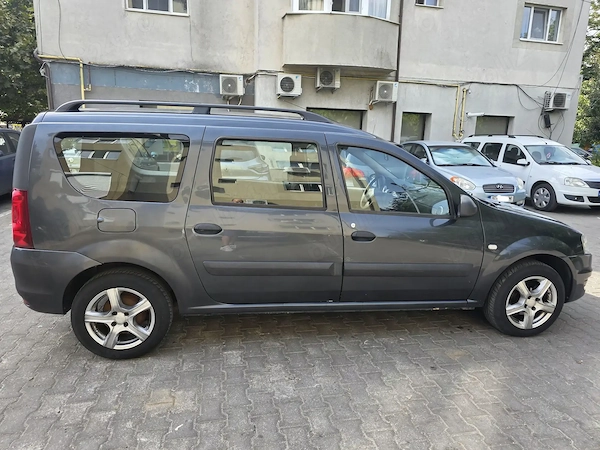 DACIA Logan 2010 — imagine 7