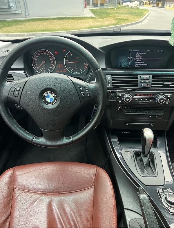 BMW 3 Series 2010 — imagine 8