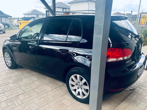 VOLKSWAGEN Golf 2010 — imagine 7