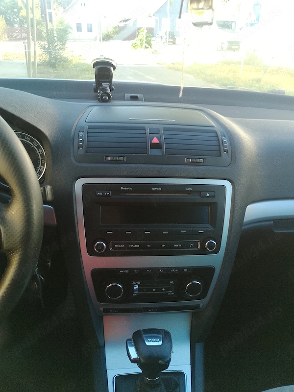 SKODA Octavia 2011 — imagine 7