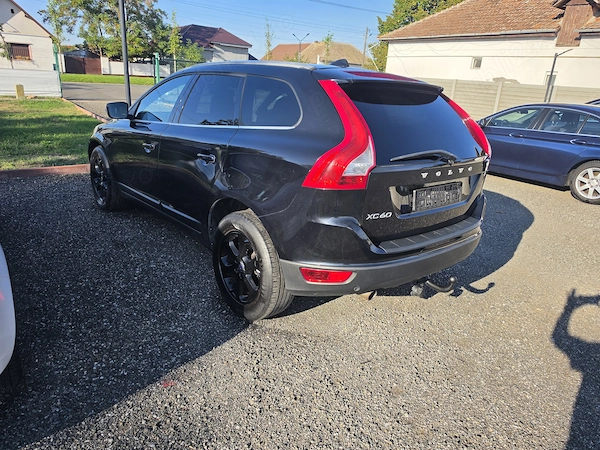 VOLVO XC60 2012 — imagine 7