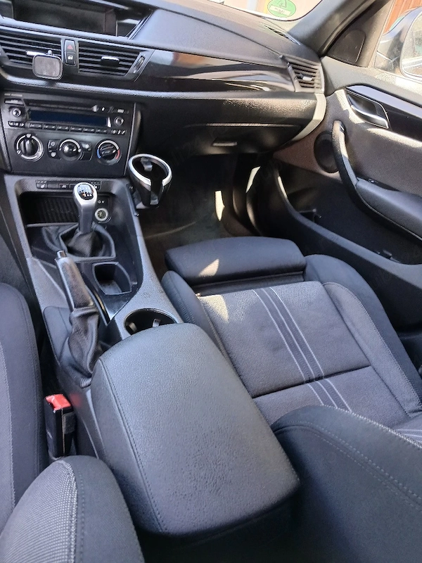 BMW X Series (Generic) 2010 — imagine 3
