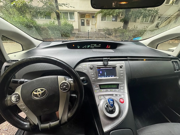 TOYOTA Prius 2013 — imagine 7