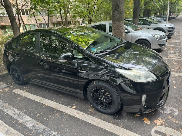 TOYOTA Prius 2013 — imagine 3