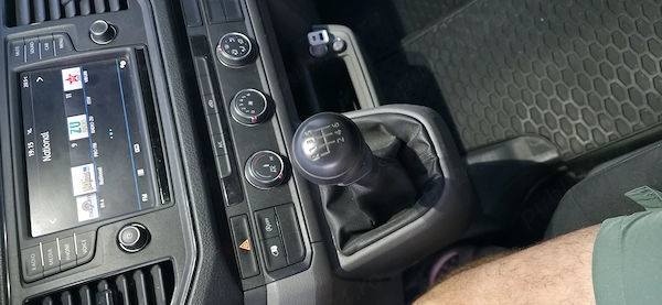 VOLKSWAGEN Crafter 2018 — imagine 4