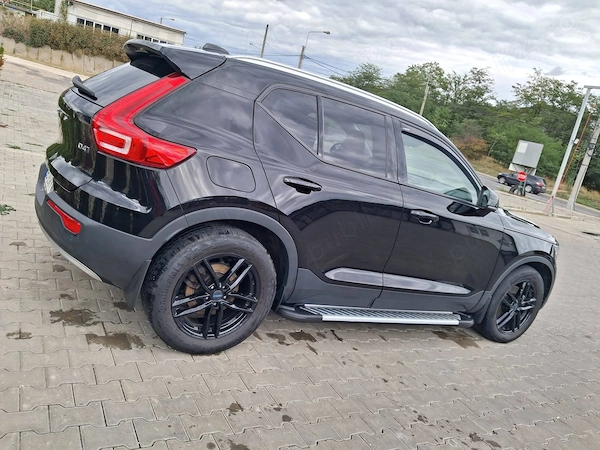 VOLVO XC40 2020 — imagine 4