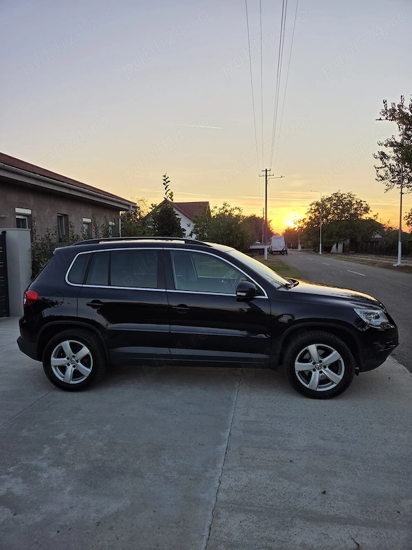 VOLKSWAGEN Tiguan 2010 — imagine 3