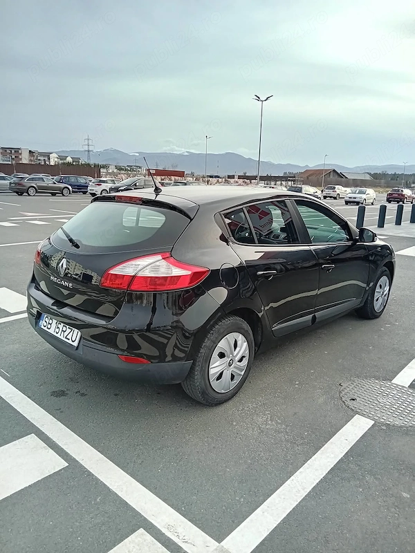 RENAULT Megane 2011 — imagine 4