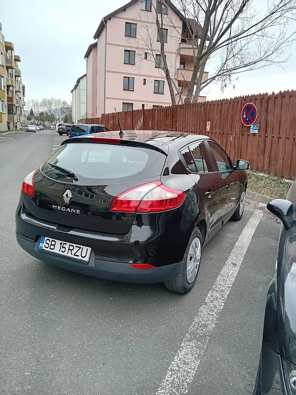 RENAULT Megane 2011 — imagine 3