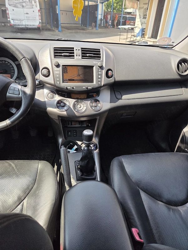 TOYOTA RAV4 2012 — imagine 5