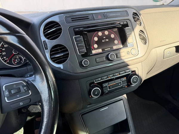 VOLKSWAGEN Tiguan 2013 — imagine 8
