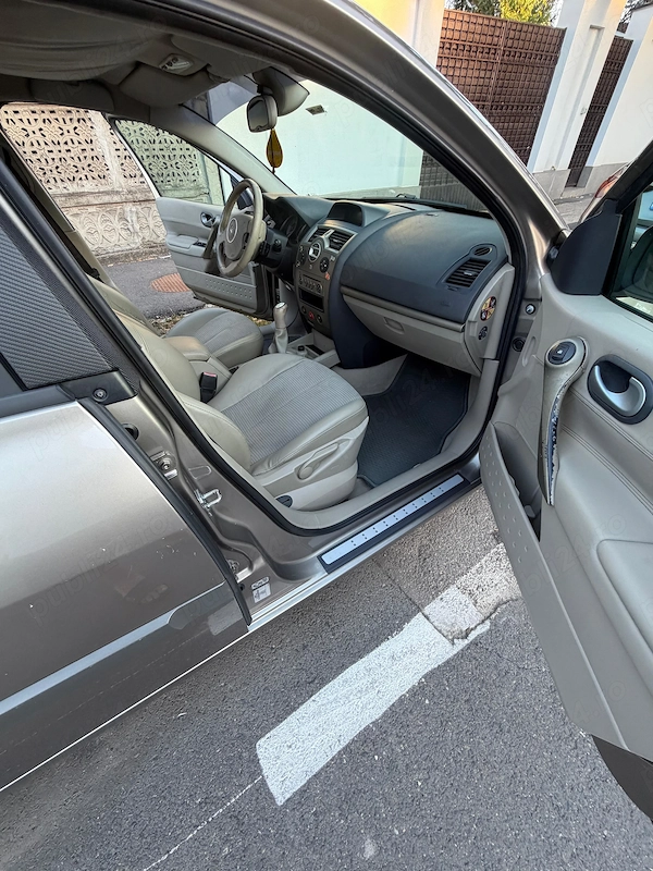 RENAULT Megane 2008 — imagine 8