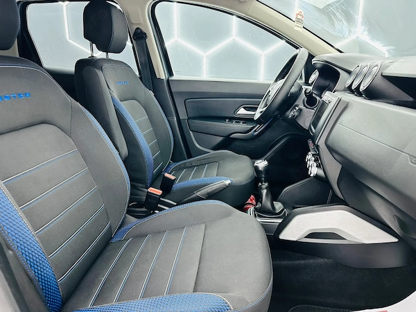 DACIA Duster 2020 — imagine 17