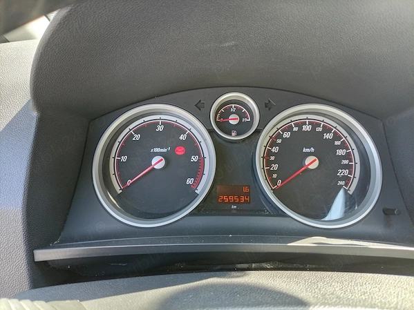 OPEL Zafira 2011 — imagine 6