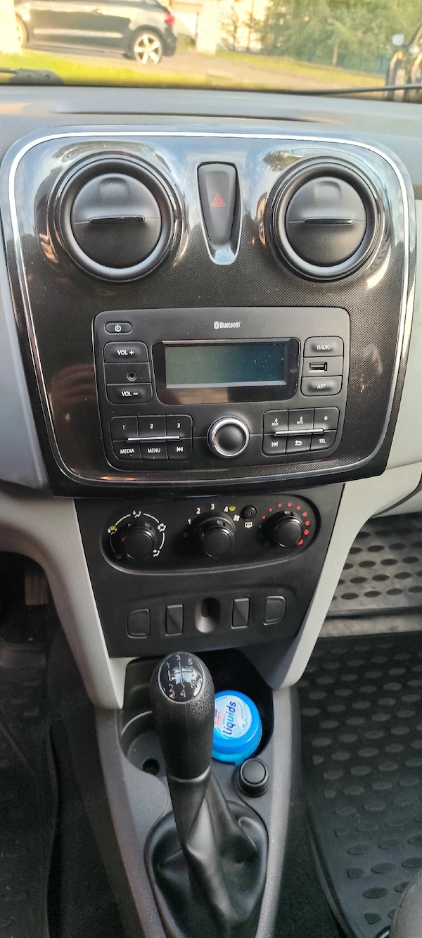 DACIA Logan 2014 — imagine 5