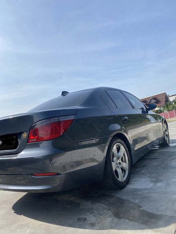 BMW 5 Series 2009 — imagine 4