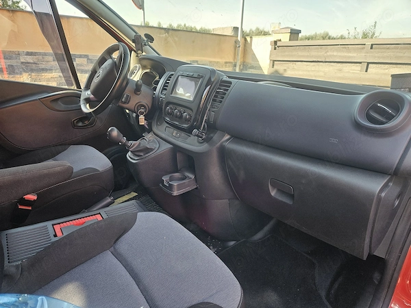 OPEL Vivaro 2017 — imagine 3