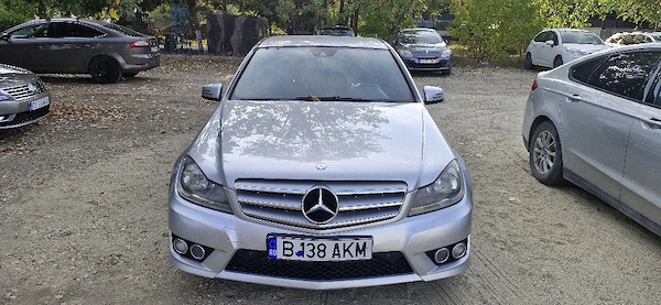 MERCEDES-BENZ E-Class 2011 — imagine 3