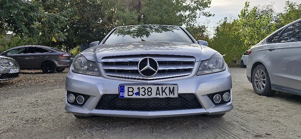 MERCEDES-BENZ E-Class 2011 — imagine 2
