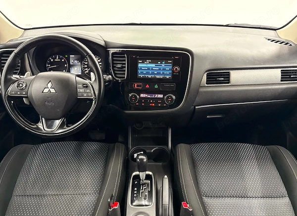 MITSUBISHI Outlander 2016 — imagine 15